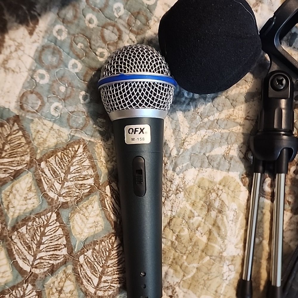 Alesis Multi Mix Pod Cast Set - Picture 6 of 7